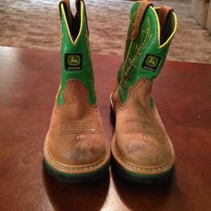 REDUCED!!  Boys 12 1/2 John Deere boots