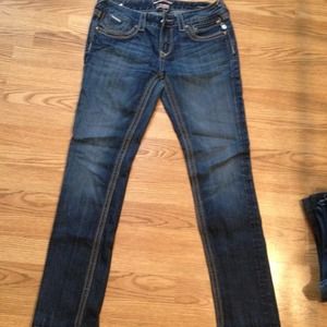 Express REROCK Jeans.