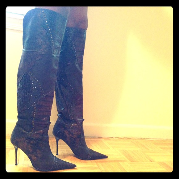 Steven knee boots