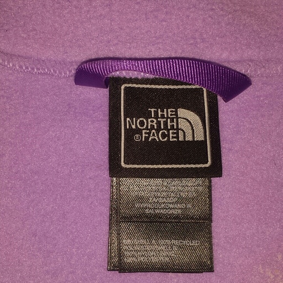 Authentic Pastel Purple North Face ( 2 toned ). - Picture 2 of 3