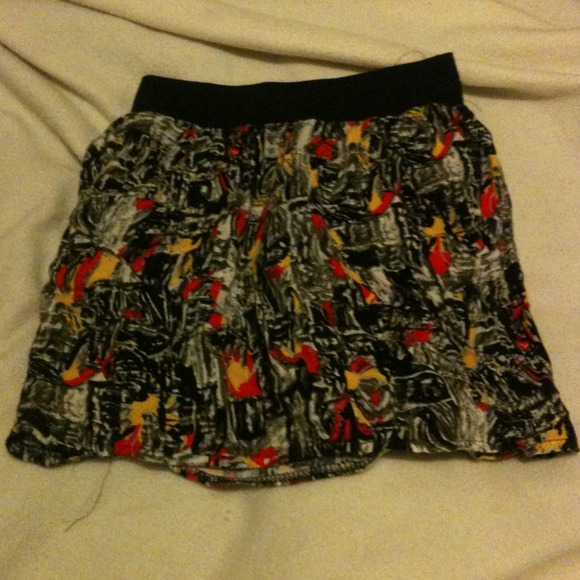 Barely wore skirt