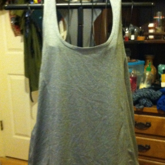 Tank top - Picture 1 of 1