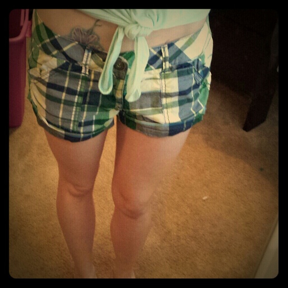 Plaid aeropostale shorts size 5/6