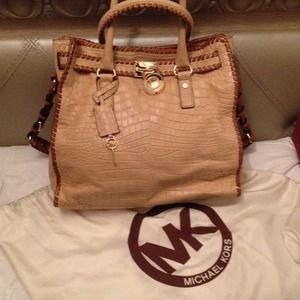 Handbag (New) LIMITED EDITION