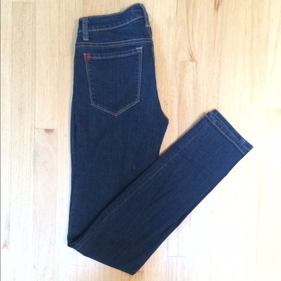 BDG Cigarette Mid-Rise Jean