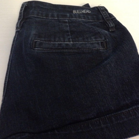 Denim shorts. - Picture 2 of 2