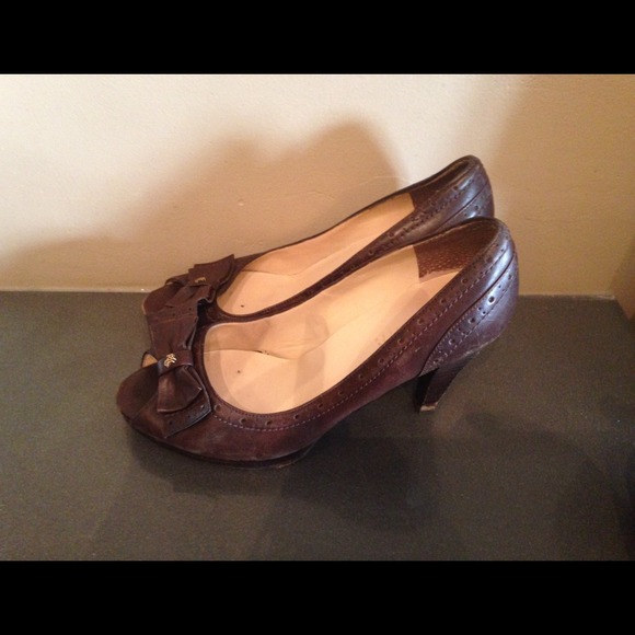 Ralph Lauren Brown Peep toe shoes. - Picture 2 of 2
