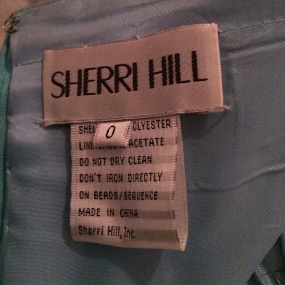 Sherri Hill formal dress - Picture 3 of 4