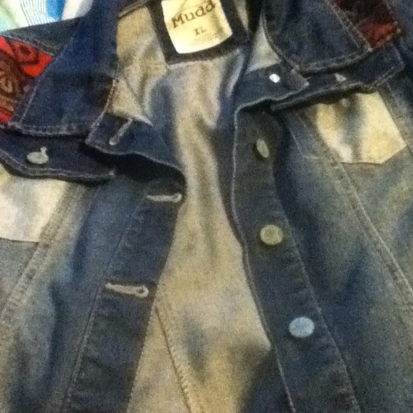 Jean Jacket - Picture 3 of 3