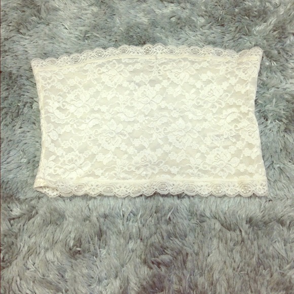 💀SOLD ON VINTED💀 Sheer lace bandeau
