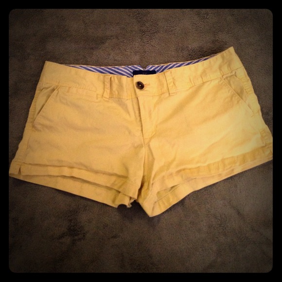 Yellow AE "favorite short"