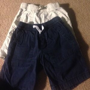 **sold**2 pairs boys shorts almost new condition