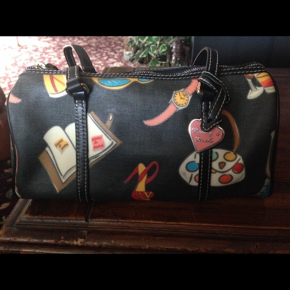 Dooney & Bourke Handbags - Dooney & Bourke cocktail barrel bag New used once