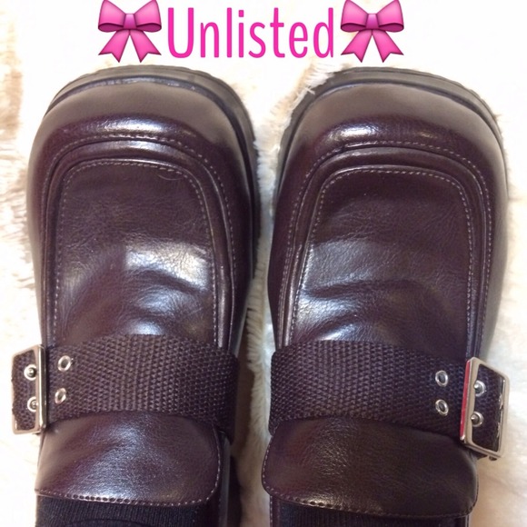 🎀SOLD BUNDLE FOR LEANN🎀. UNLISTED" Brown Loafer.