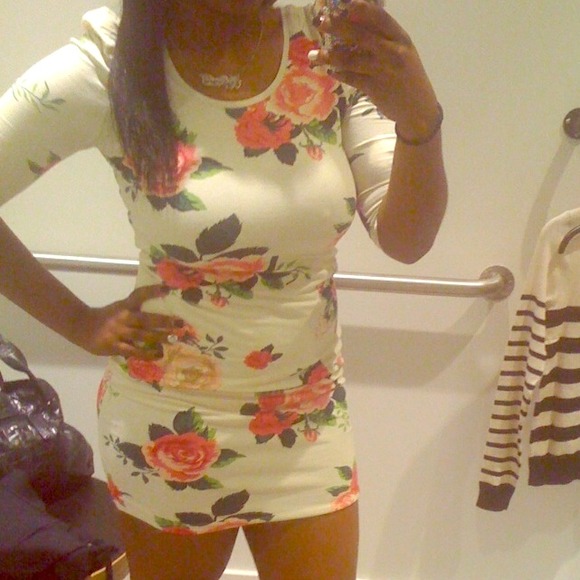 Bodycon flower dress
