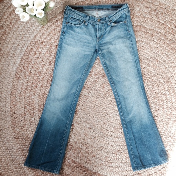 Citizens of Humanity Jeans - *HOST PICK* Citizens of Humanity Premium Denim Citizens of Humanity Jeans - *HOST PICK* Citizens of Humanity Premium Denim