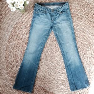 Citizens of Humanity Jeans - *HOST PICK* Citizens of Humanity Premium Denim Citizens of Humanity Jeans - *HOST PICK* Citizens of Humanity Premium Denim