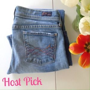 Citizens of Humanity Jeans - *HOST PICK* Citizens of Humanity Premium Denim Citizens of Humanity Jeans - *HOST PICK* Citizens of Humanity Premium Denim