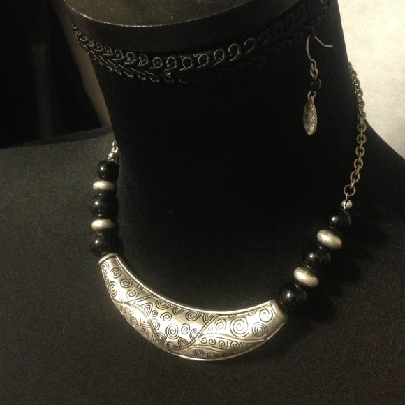 Black beaded necklace/earring set.
