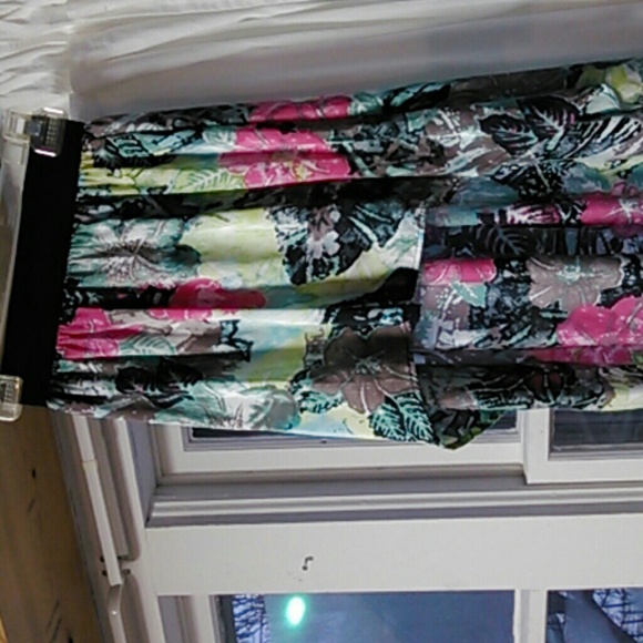High low skirt