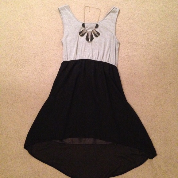 ***SOLD IN BUNDLE*** Hi-Lo Black and Grey Dress - Picture 2 of 4