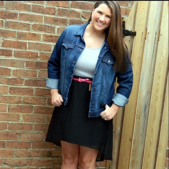 ***SOLD IN BUNDLE*** Hi-Lo Black and Grey Dress - Picture 3 of 4