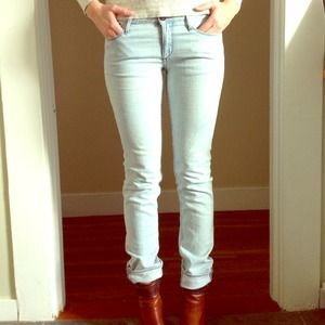Earnest Sewn light denim skinnies. Only worn once.