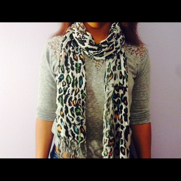 Cheetah Scarf!❤️🐻