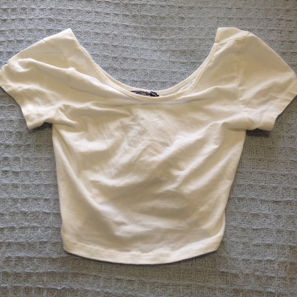 Brandy Melville White Cropped Top
