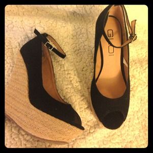 I have wide feet too tight