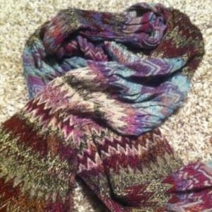Included in bundle for @lschm80! Scarf!
