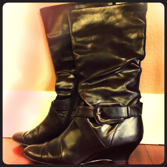 🎀🎀Chocolate Brown Rampage Wedge Boots🎀🎀