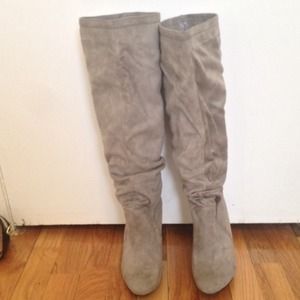 Grey boots