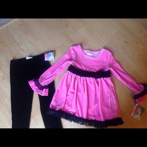 Flapdoodles Designer Boutique Outfit - Picture 2 of 3