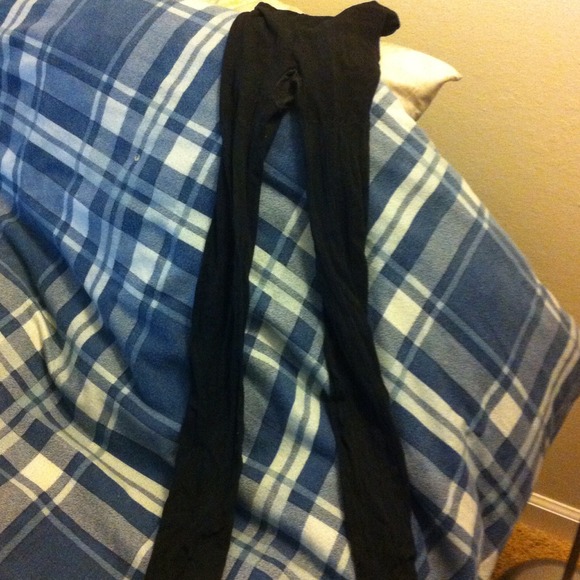 Accessories - Black ribbed tights not see thru. BNWOT