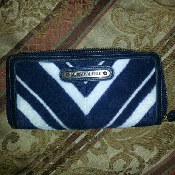 Juicy Couture Wallet