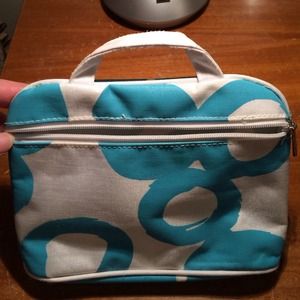 Cute Clinique makeup bag w/handle