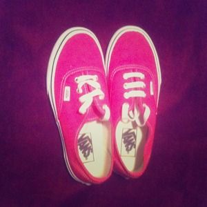 brand new pink vans never worn