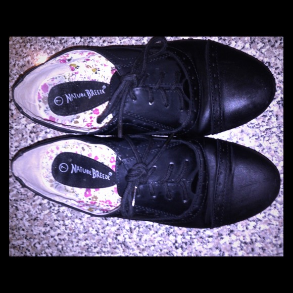 Black shoes