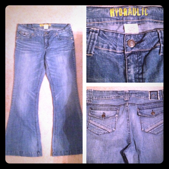 🚫SOLD🚫Hydraulic light wash jeans👖