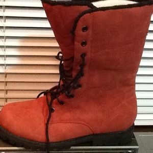 Women's boots