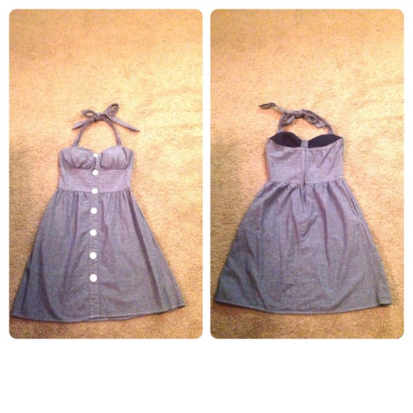 Cute Blue Button Jean Dress💕 - Picture 2 of 4