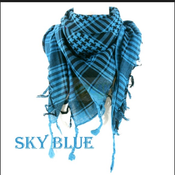 🚫SOLD🚫Sky Blue Scarf💕 - Picture 2 of 4