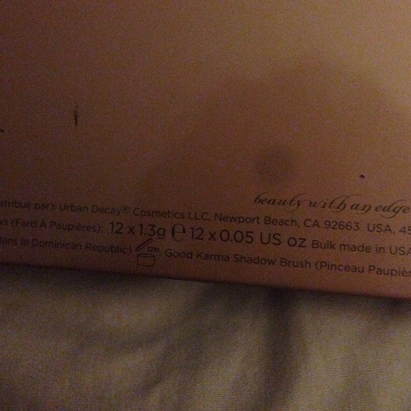 Authentic Naked 2 - Picture 3 of 4