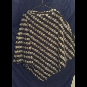 Closet sale! Lmtd ed rare faux fur poncho!!!!