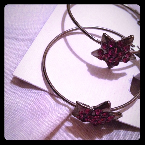 Gorgeous Gunmetal Star Hoop Earrings💕