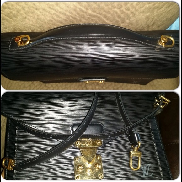 Mint Louis Vuitton Black Monceau - Picture 2 of 4