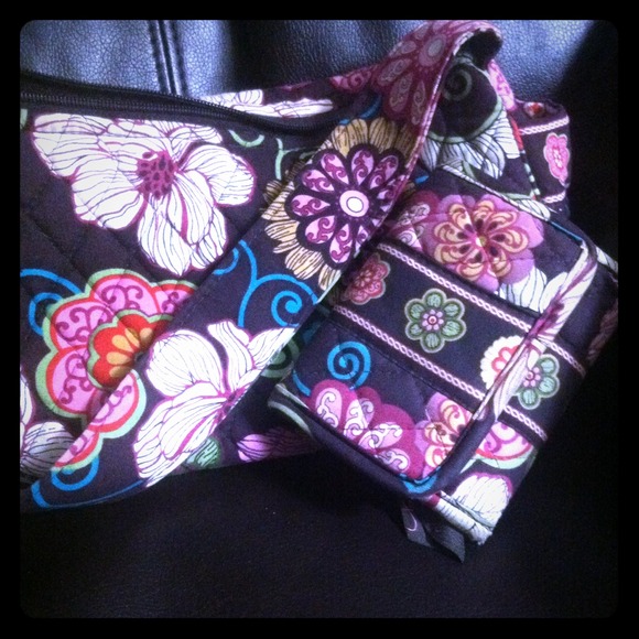 Paisley Vera Bradley purse w/ matching wallet