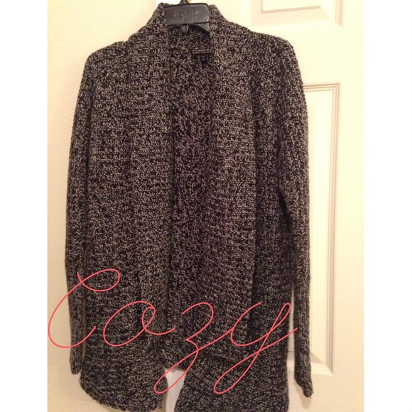 🚫SOLD Express chunky cardigan
