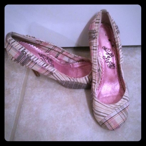 Naughty Monkey sz. 7 1/2